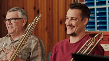 ファンファーレ 場面写真1