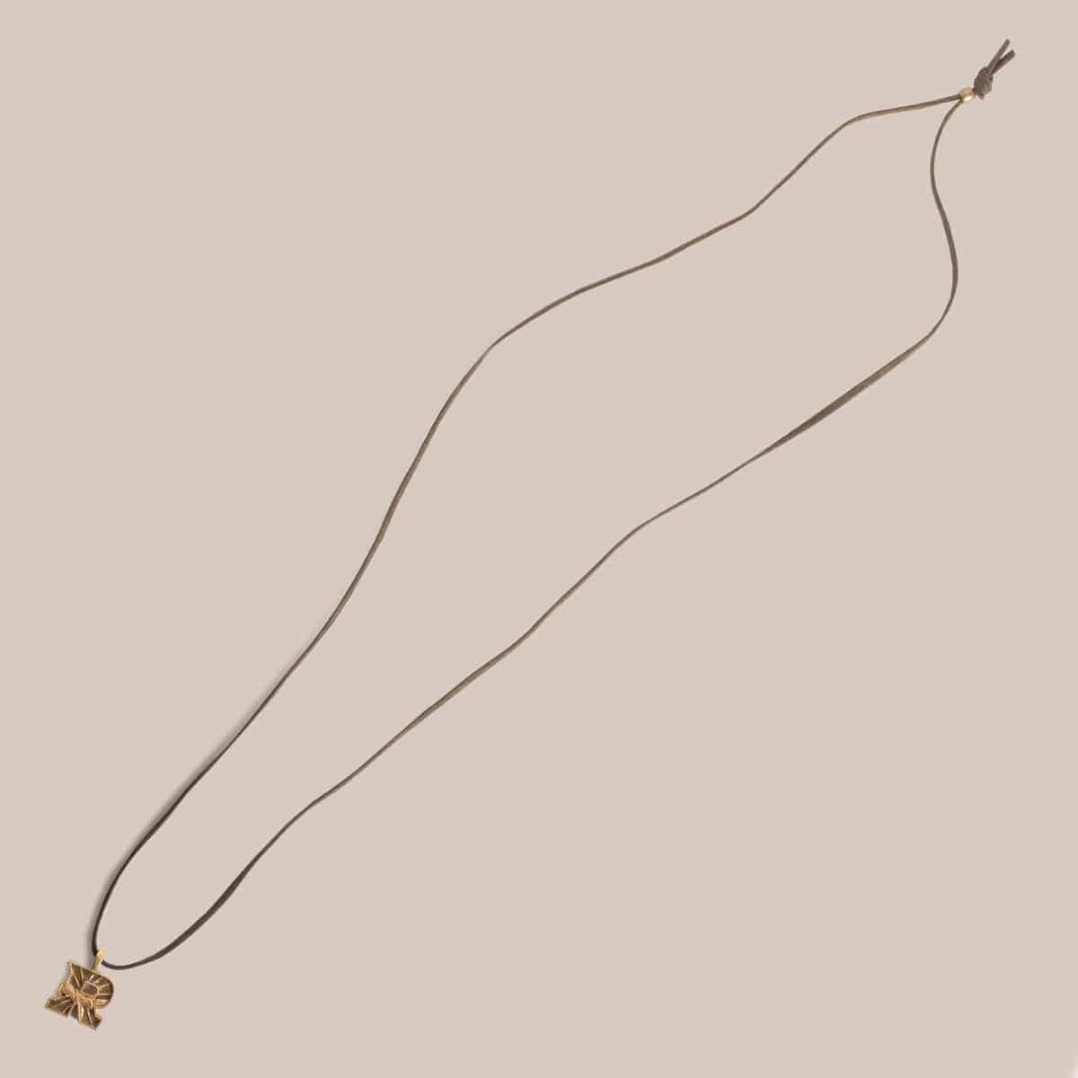 RRR　ロゴネックレス