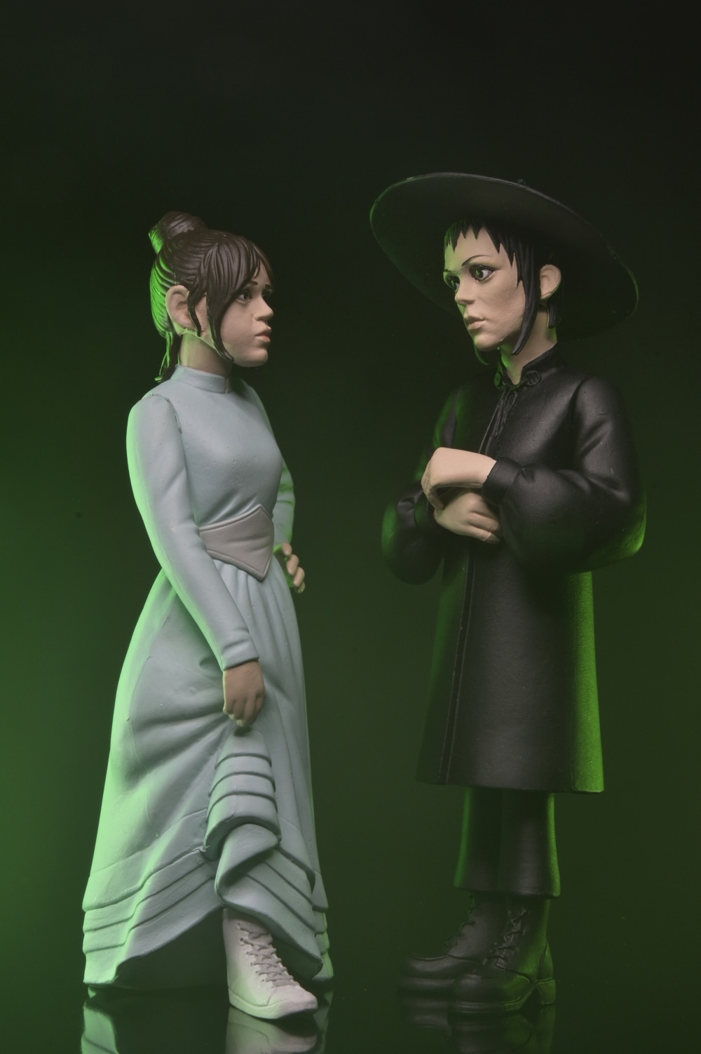 ビートルジュース ビートルジュース　トゥーニーテラーズ リディア・ディーツ&アストリッド・ディーツ スタイライズド 6インチ アクションフィギュア 2PK