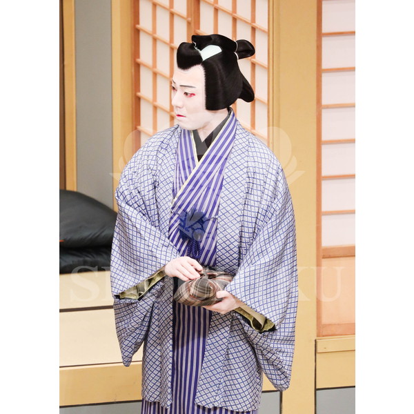 2025�N12�� ����u�g��猩�����s ����������̕���v�u���}�C�h�^�w�ٓV�����j���Q�x�^099