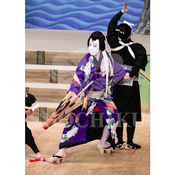 2025�N12�� ����u�g��猩�����s ����������̕���v�u���}�C�h�^�w�ٓV�����j���Q�x�^157