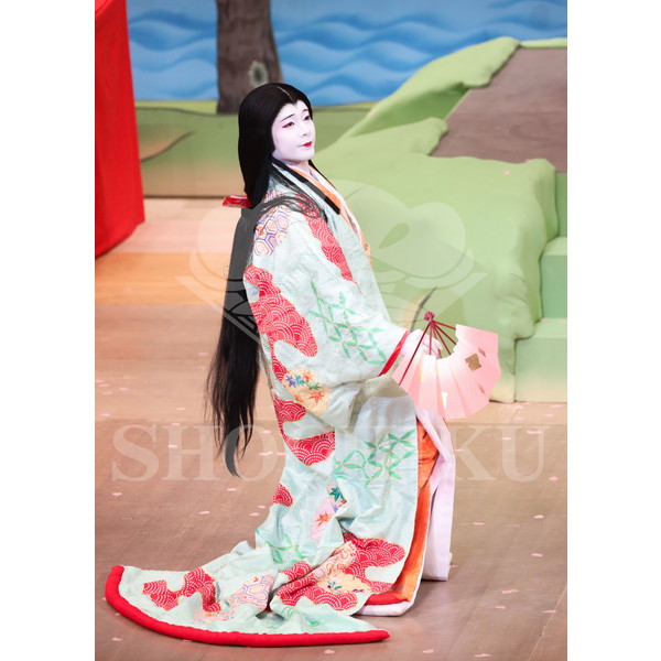 2025�N12�� ����u�g��猩�����s ����������̕���v�u���}�C�h�^�w���̉Ԍ��x�^215