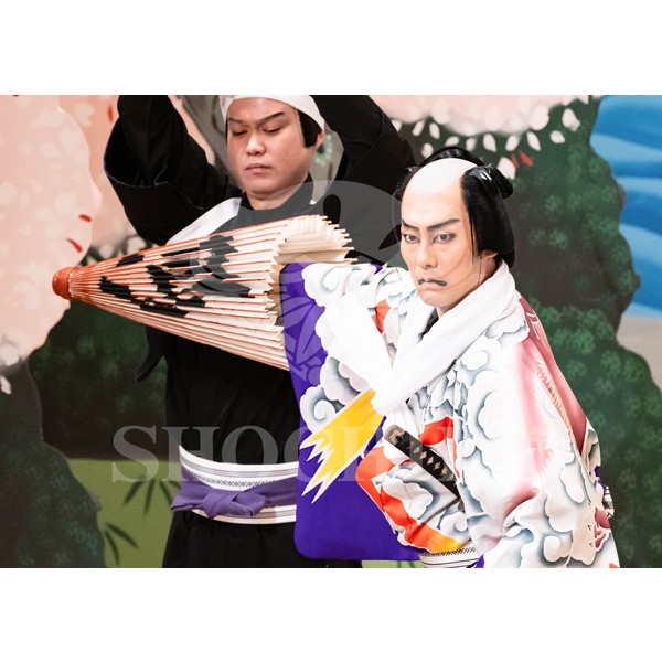 2025�N12�� ����u�g��猩�����s ����������̕���v�u���}�C�h�^�w�ٓV�����j���Q�x�^445