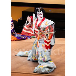 2025�N12�� ����u�g��猩�����s ����������̕���v�u���}�C�h�^�w���]��Ζʁx�^048